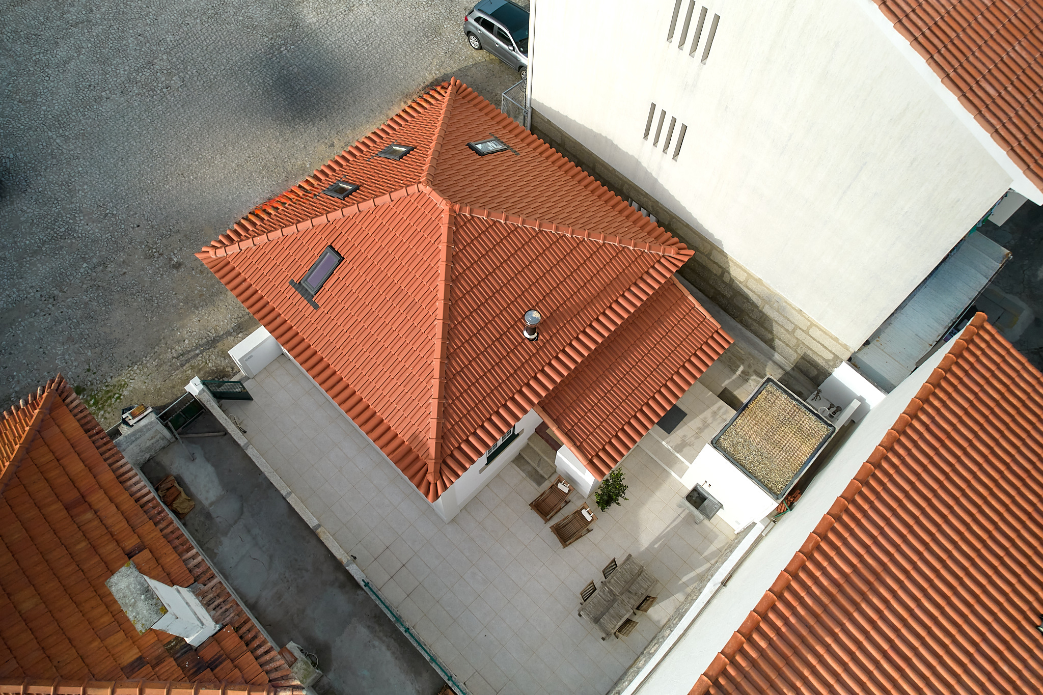 Railworker House Minho — Rebuild, Artwork Header Image